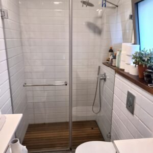 מדרך במקלחון בהתאמה אישית