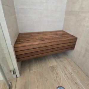 מושב מעץ טיק לספסל בנוי