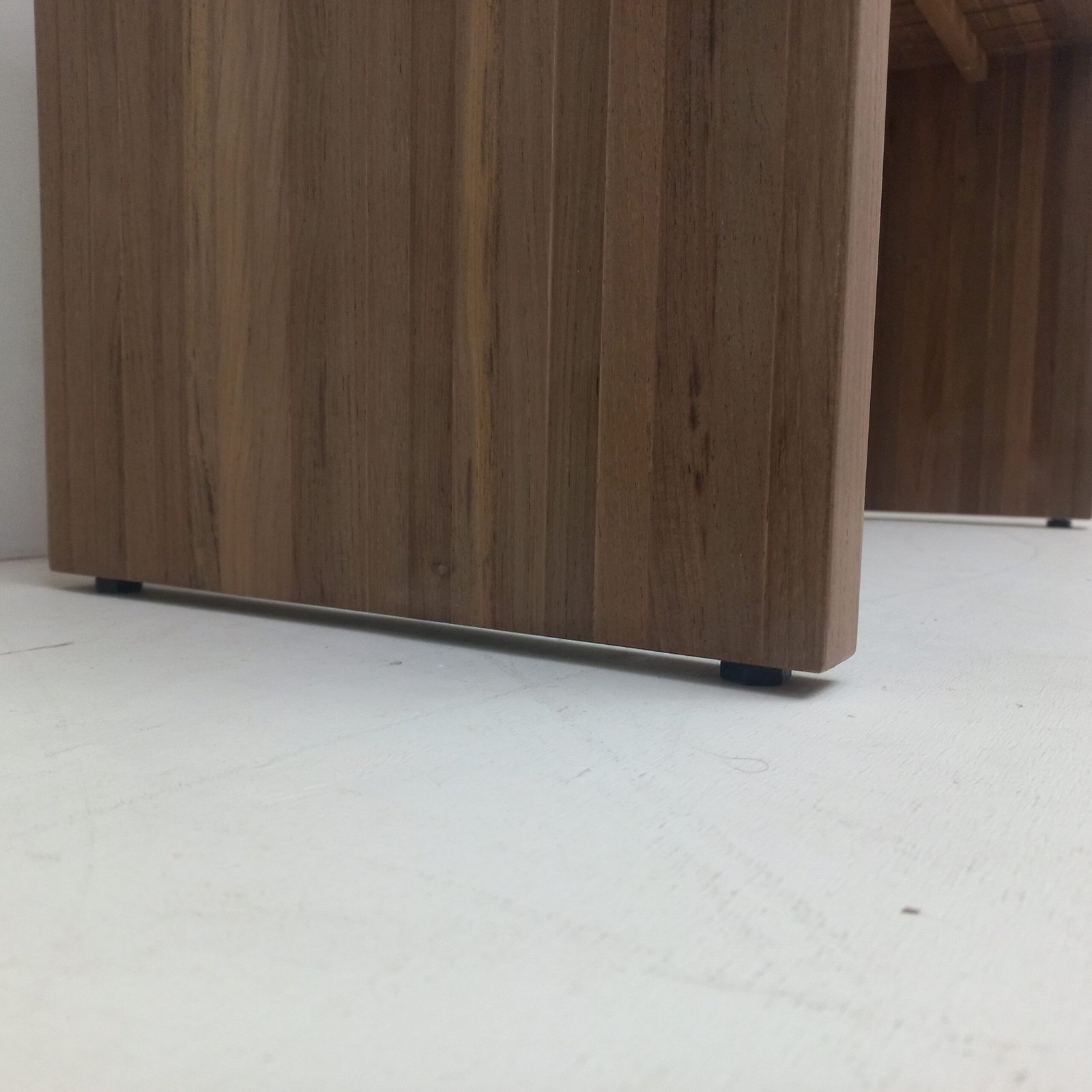 ספסל למקלחת מעץ טיק "נינו הפוך" 80*35 – תמונה 5